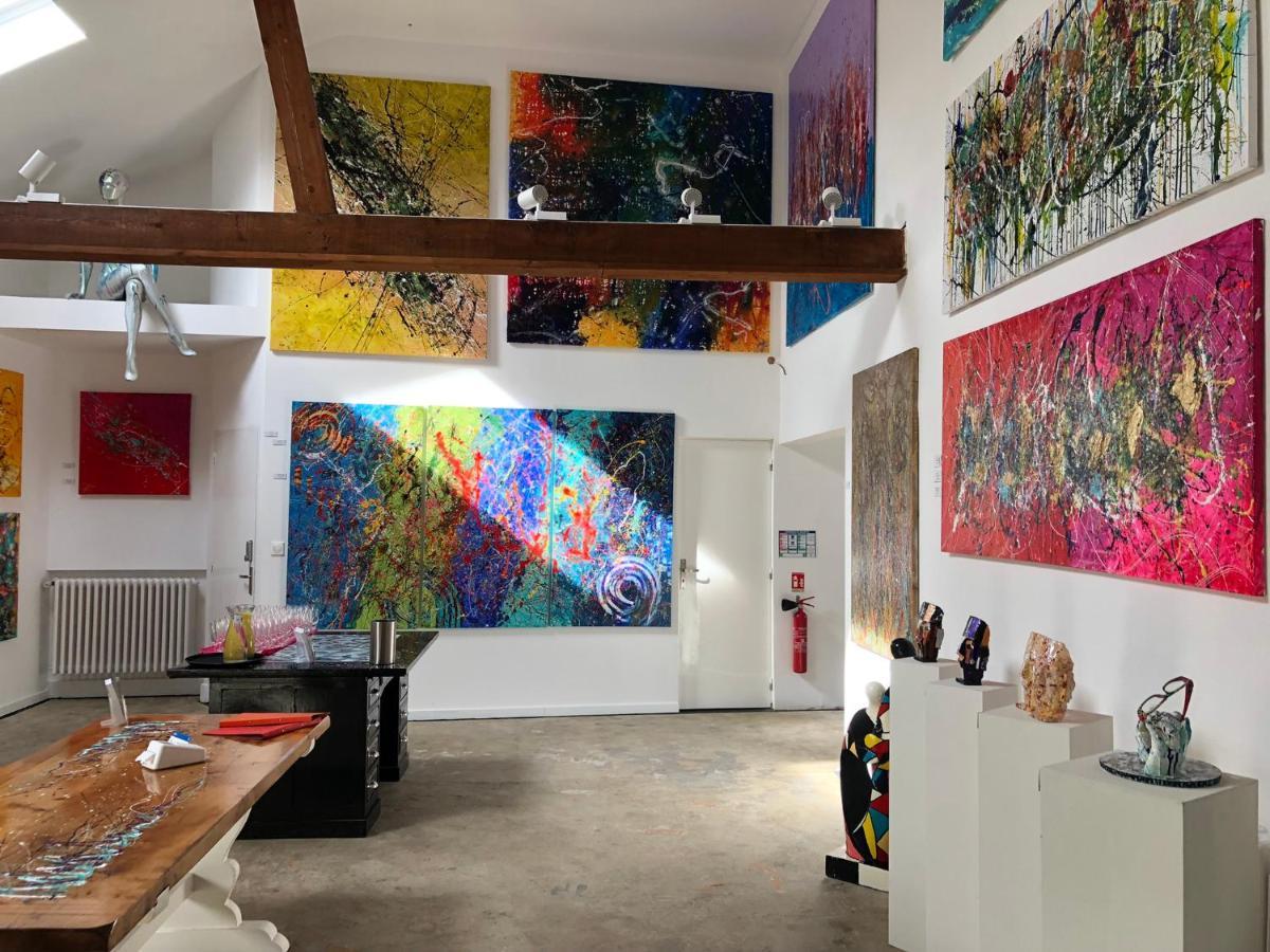 Bnb Maison D'Art Breakfast In The Art Gallery プルバスラネック エクステリア 写真