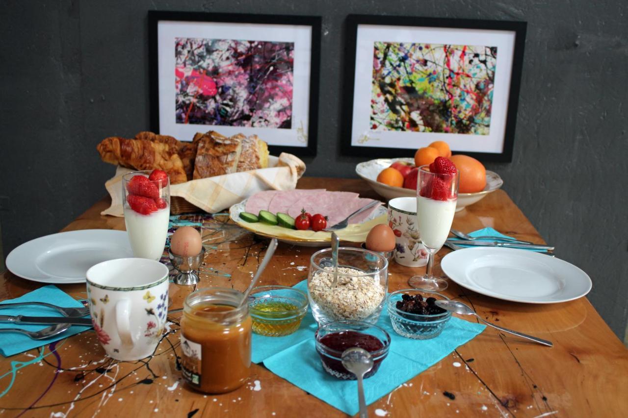 Bnb Maison D'Art Breakfast In The Art Gallery プルバスラネック エクステリア 写真